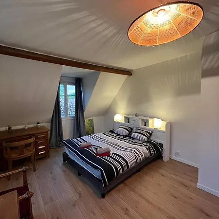 Belle Maison En Pierre, Grand Jardin Au Calme *