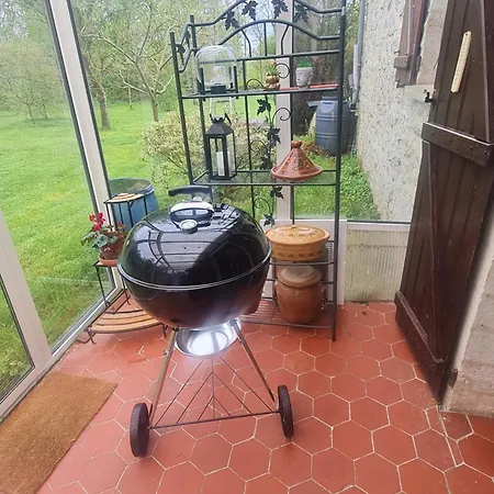Belle Maison En Pierre, Grand Jardin Au Calme *